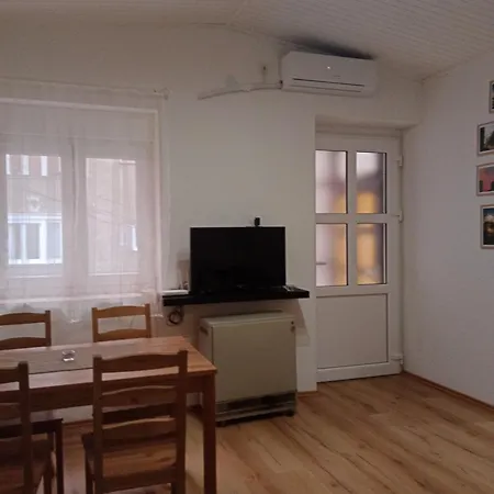 Apartament Visoki Vrh *